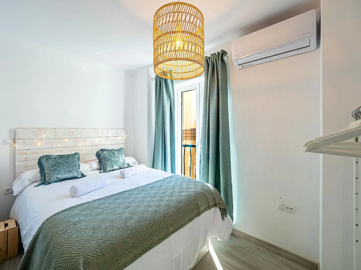 Premium Beach Design - La Malagueta Malaga Apartment